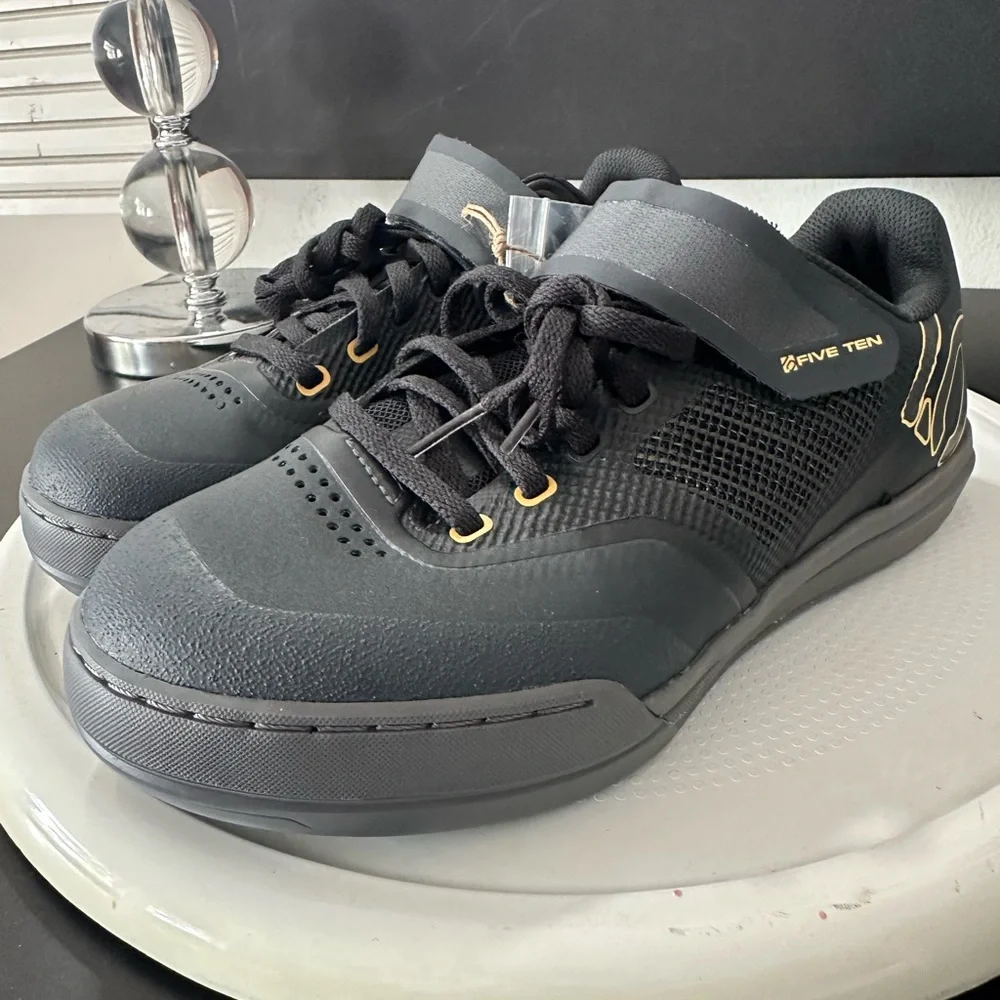 🆕Five Ten Hellcat Pro Mountain Bike Shoes
